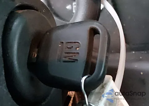 2015 Chevrolet Express 2500 Work Van z USA, uszkodzony, nr VIN 1GCWGFCF8F1166780